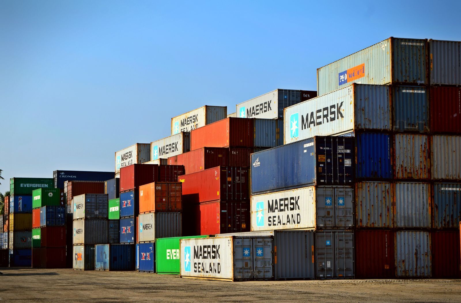 Cargo ship at port: Scope 3 purchased goods move through real supply chains (Pexels)
